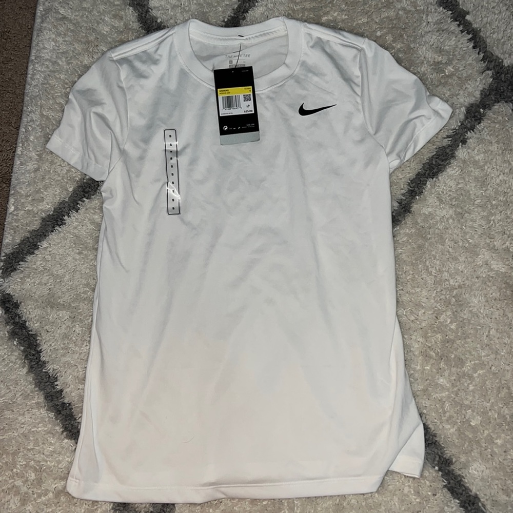 BRAND NEW Nike DriFit Shirt